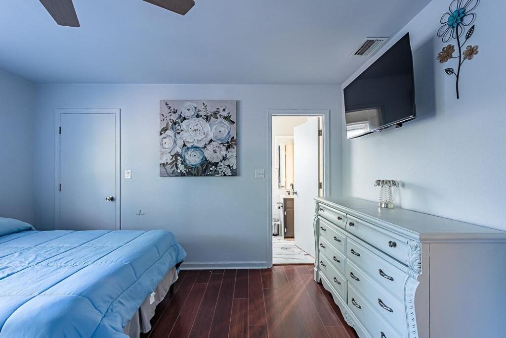 Cozy Townhome Retreat With King Bed Near I-10, Capitol, Fsu & Famu Tallahassee Exterior photo