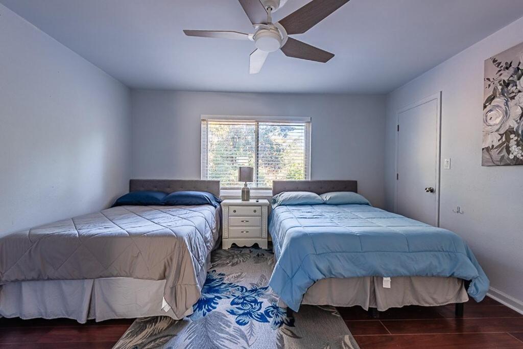 Cozy Townhome Retreat With King Bed Near I-10, Capitol, Fsu & Famu Tallahassee Exterior photo