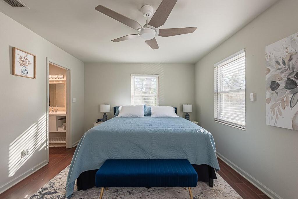 Elegant Townhome Retreat With King Bed Near I-10, Capitol, Fsu & Famu Tallahassee Exterior photo