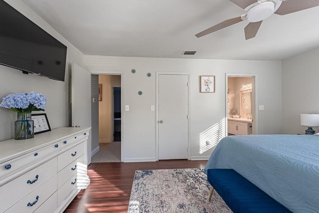 Cozy Townhome Retreat With King Bed Near I-10, Capitol, Fsu & Famu Tallahassee Exterior photo